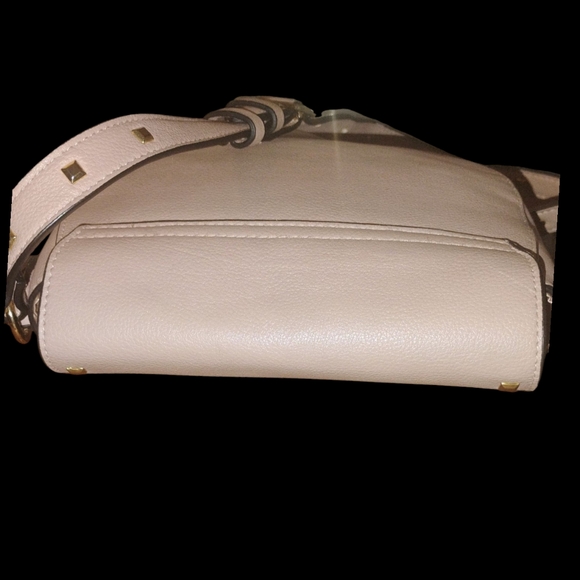 Victoria's Secret Pink Crossbody Bag with Gold Accents - Picture 7 of 9